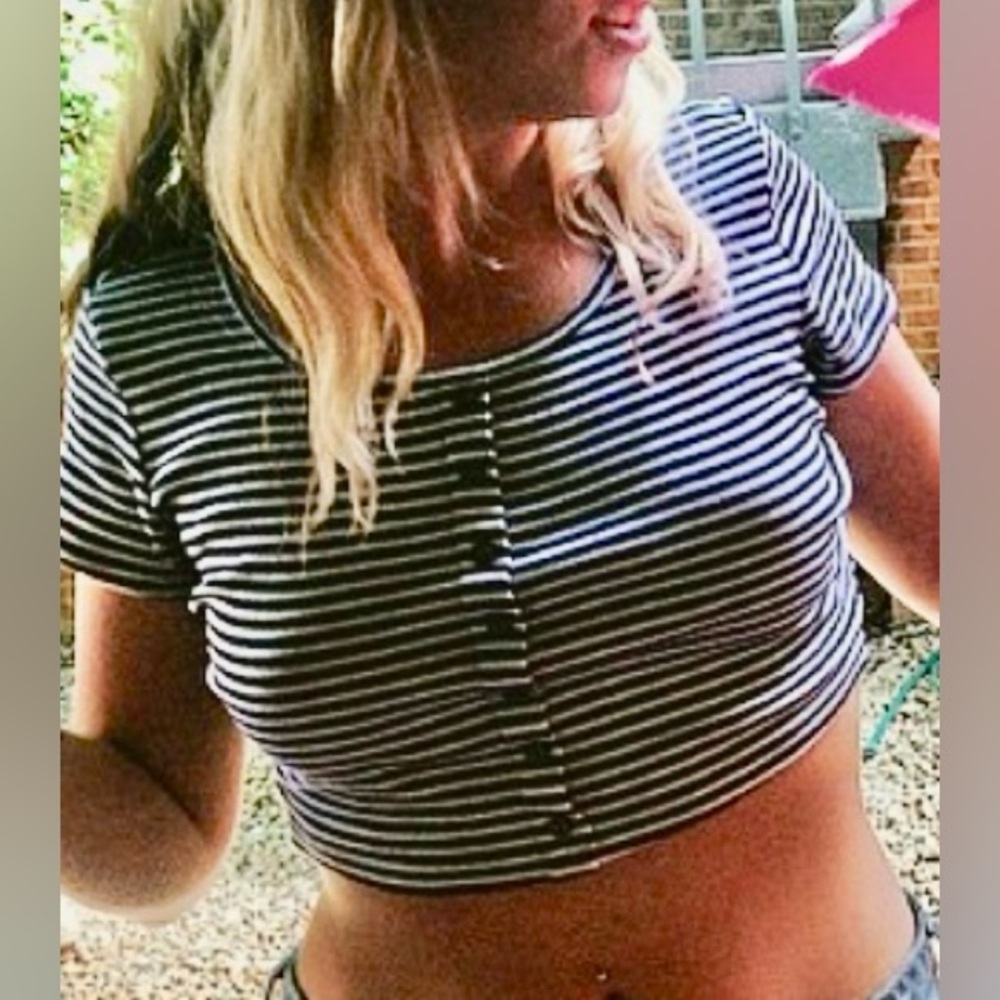 Women's Striped Button Up Cropped Tee Shirt